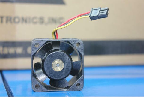 Original Sanyo 109P0405H601 5V 0.32A 4CM 40*40*20 three line cooling fan