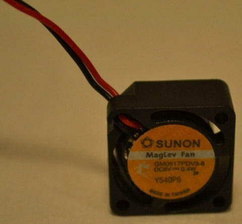 SUNON GM0517PDV3-8 17x17x8mm 1.7cm DC 5V 0.4W mini projector cooling fan