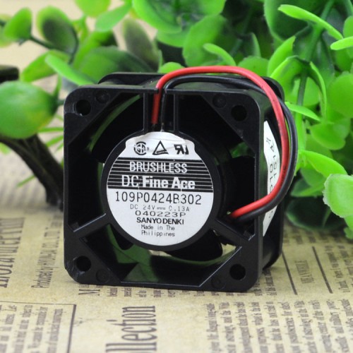 Sanyo 109p0424b302 DC24v 0.13A 40 * 40 * 28mm axial flow fan Sanyo 109p0424b302 DC24v 0.13A 40 * 40 * 28mm axial flow fan