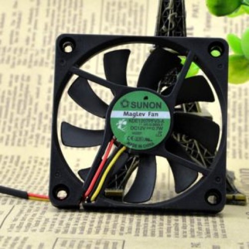 SUNON KDE1207PFV3-A 12V 0.7W 70*70*10 7CM 3 pin quiet cooling fan SUNON KDE1207PFV3-A 12V 0.7W 70*70*10 7CM 3 pin quiet cooling fan